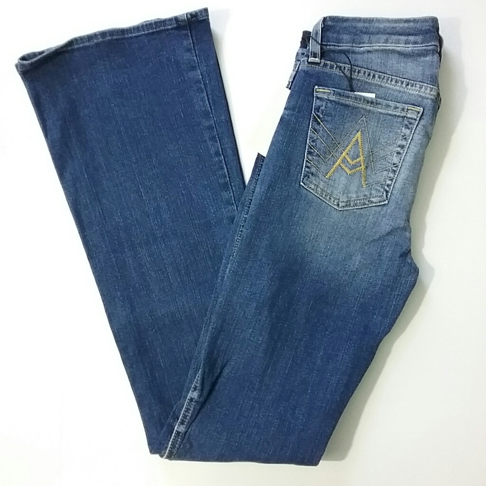 7 For All Mankind 'A' Pocket Flare Jeans - Picture 6 of 8